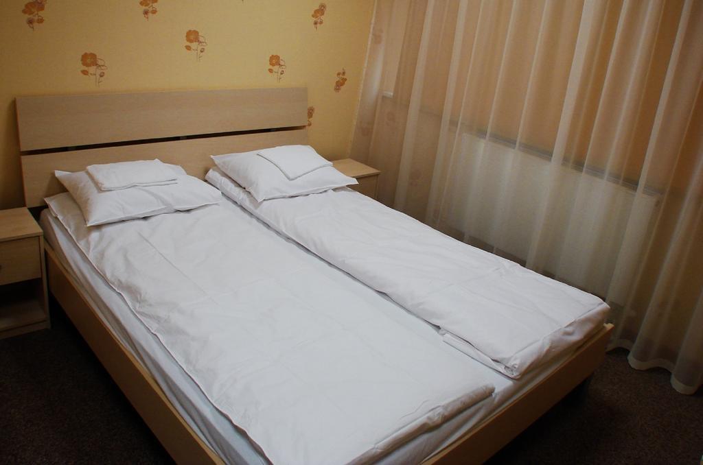 Eurohotel Маарду Стая снимка
