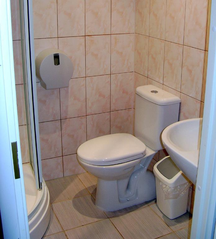 Eurohotel Маарду Стая снимка