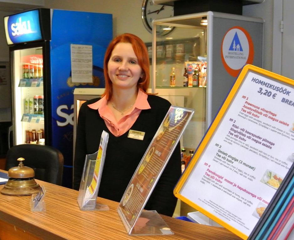 Eurohotel Маарду Екстериор снимка